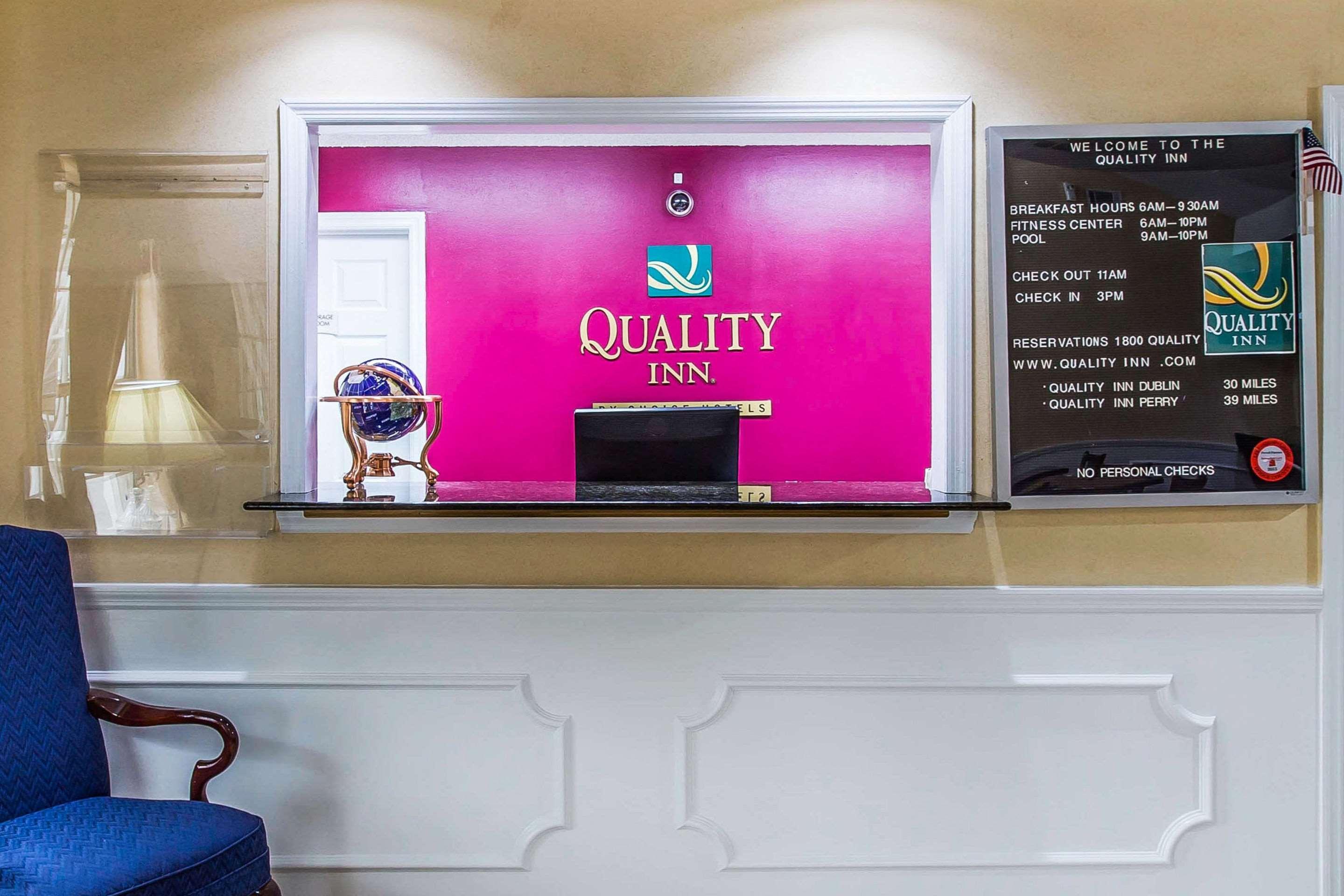 Quality Inn - Eastman Exterior photo